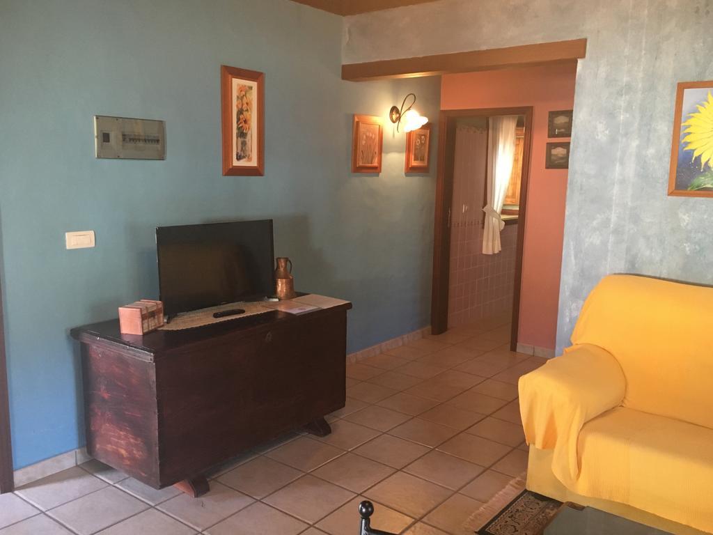 Vila Casa Gusber 2 La Rosa Exteriér fotografie